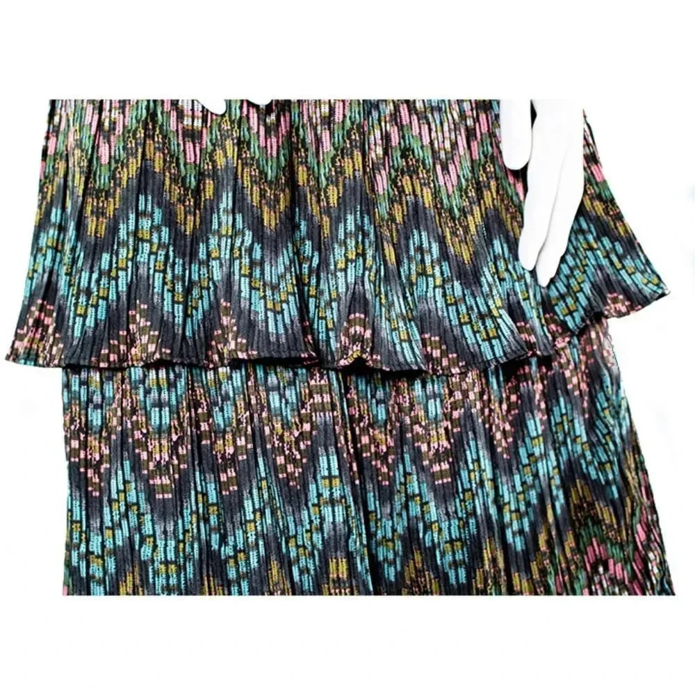 Think Closet Layered Pleated Skirt - Picture 2 of 4